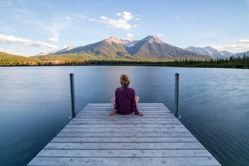 Read more about the article It’s Ok to Sit Where You Are a Bit